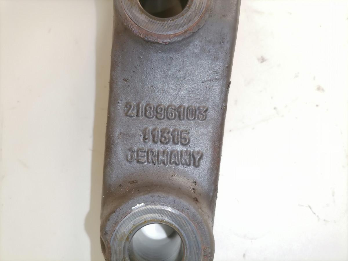 Volvo Käändtelje hoob 21896103 - Ось и запчасти для Грузовиков: фото 4 Volvo Käändtelje hoob 21896103 - Ось и запчасти для Грузовиков: фото 4