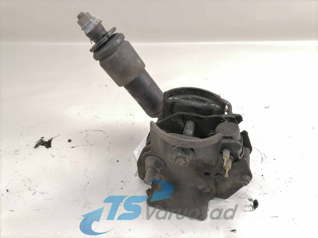 Volvo Kabiini lukusti 22247233 - Подвеска кабины для Грузовиков: фото 3 Volvo Kabiini lukusti 22247233 - Подвеска кабины для Грузовиков: фото 3