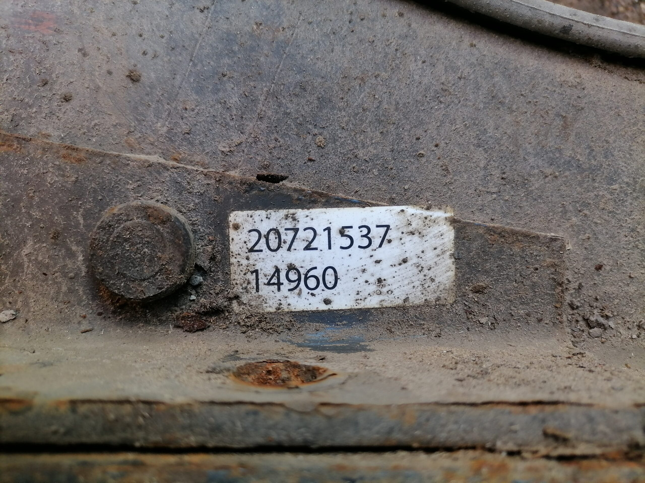 Volvo Kütusepaagi kandur, Volvo 20721537 - Топливный бак для Грузовиков: фото 5 Volvo Kütusepaagi kandur, Volvo 20721537 - Топливный бак для Грузовиков: фото 5