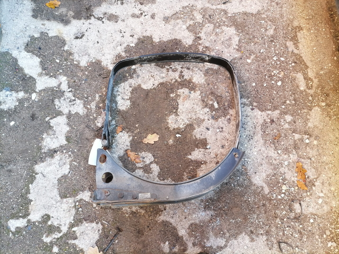 Volvo Kütusepaagi kandur, Volvo 20721537 - Топливный бак для Грузовиков: фото 1 Volvo Kütusepaagi kandur, Volvo 20721537 - Топливный бак для Грузовиков: фото 1