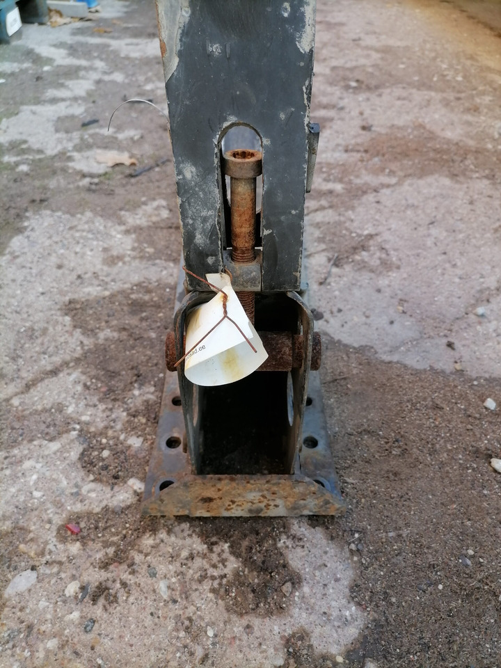 Volvo Kütusepaagi kandur, Volvo 20721537 - Топливный бак для Грузовиков: фото 5 Volvo Kütusepaagi kandur, Volvo 20721537 - Топливный бак для Грузовиков: фото 5