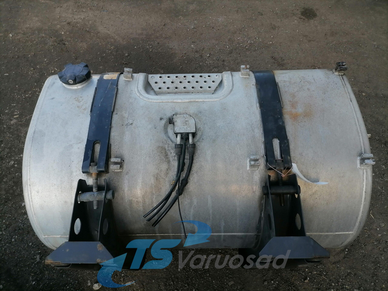 Volvo Kütusepaak 480L 21335677 - Топливный бак для Грузовиков: фото 5 Volvo Kütusepaak 480L 21335677 - Топливный бак для Грузовиков: фото 5