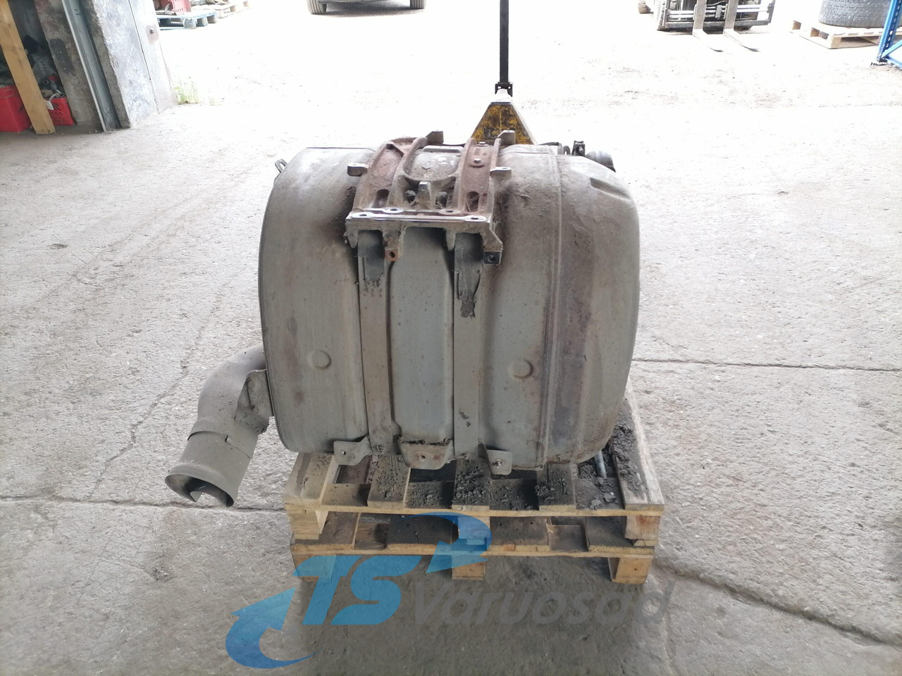 Volvo Muffler 21364822 - Глушитель для Грузовиков: фото 1 Volvo Muffler 21364822 - Глушитель для Грузовиков: фото 1