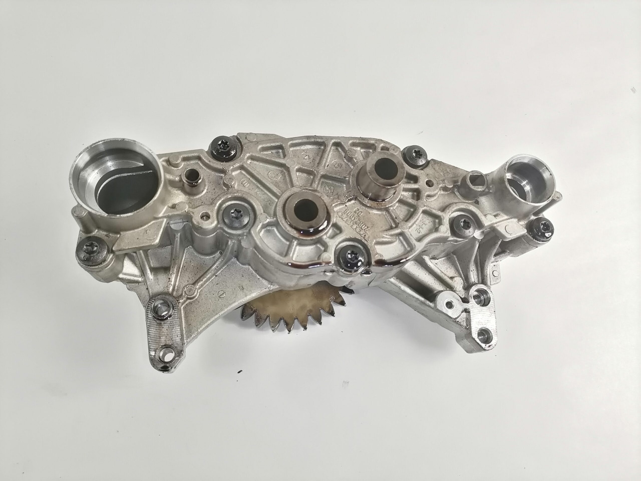 Volvo Oil pump 20498516 - Масляный насос для Грузовиков: фото 4 Volvo Oil pump 20498516 - Масляный насос для Грузовиков: фото 4