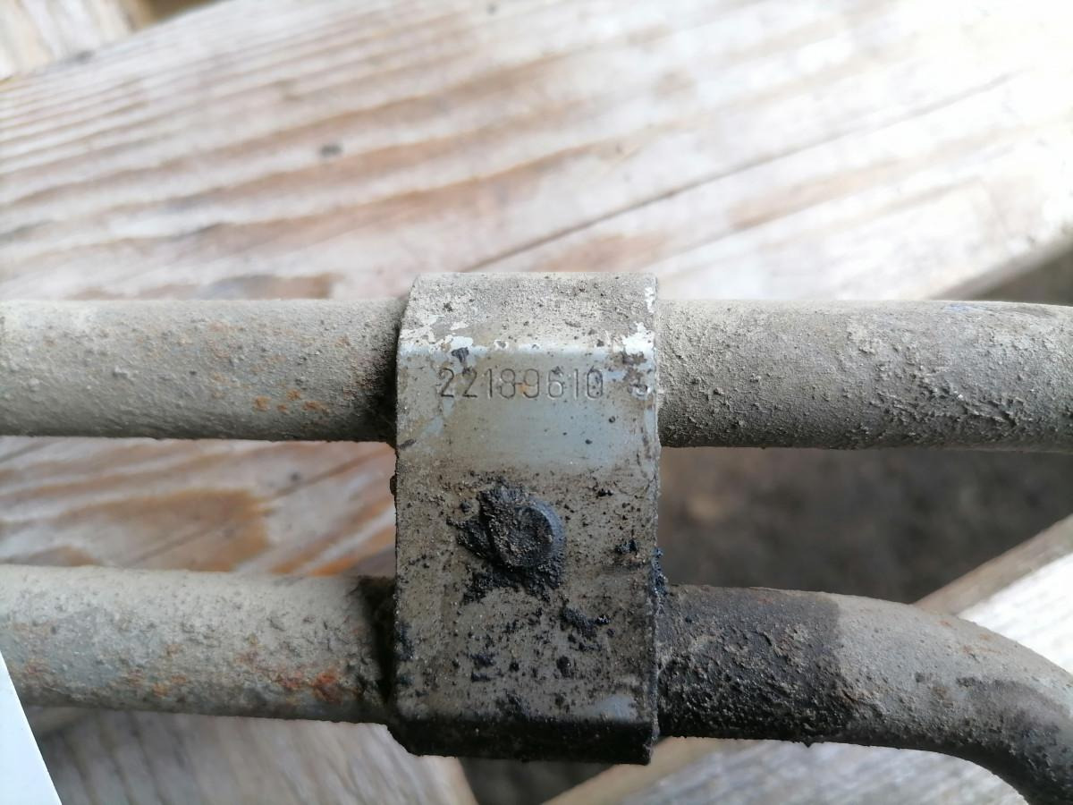 Volvo Roolisüsteemi õlitoru 21686381 - Шланг рулевого управления для Грузовиков: фото 2 Volvo Roolisüsteemi õlitoru 21686381 - Шланг рулевого управления для Грузовиков: фото 2