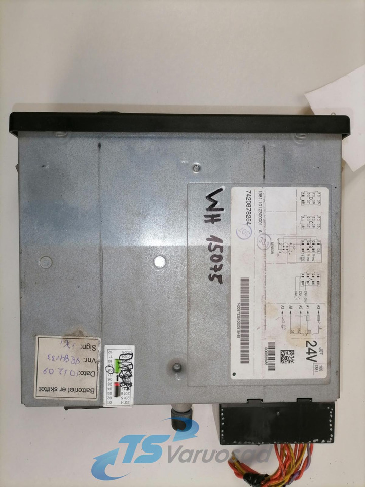 Volvo tachograph 7420878254 - Тахограф для Грузовиков: фото 4 Volvo tachograph 7420878254 - Тахограф для Грузовиков: фото 4
