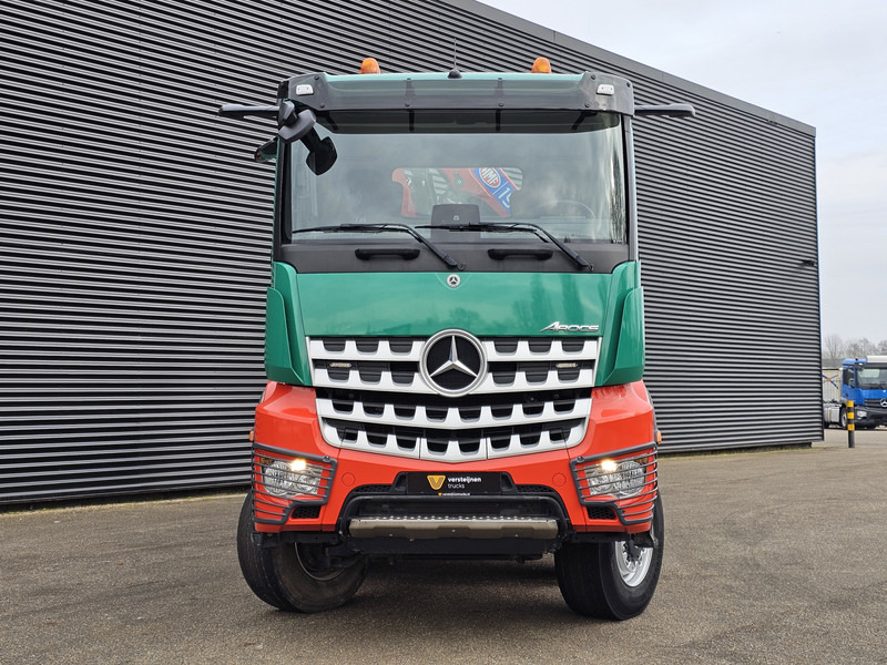 Самосвал, Автоманипулятор Mercedes-Benz AROCS 4145 / 8X6 / TIPPER + HMF CRANE: фото 10