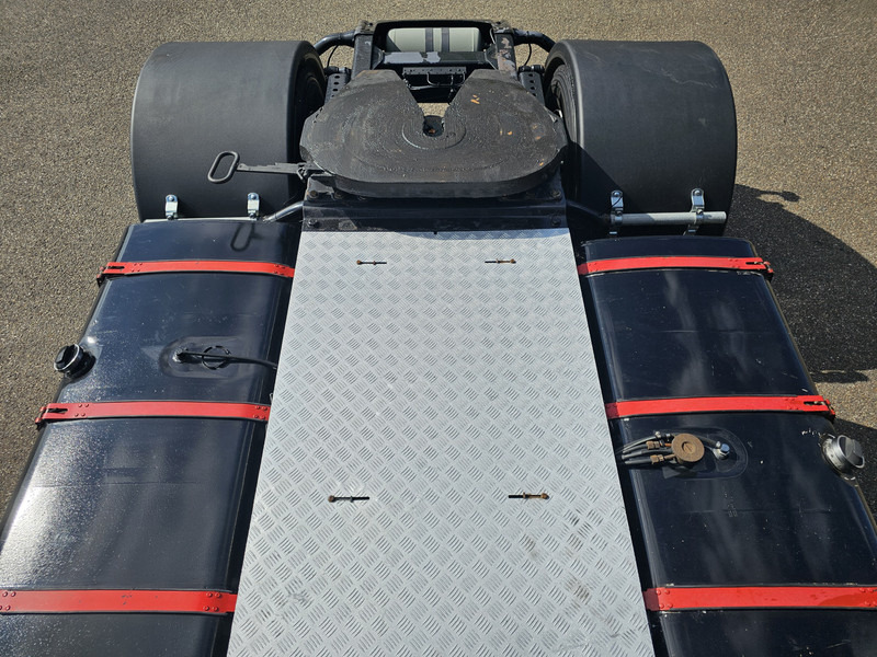 Scania R164.580 V8 / MANUAL / RETARDER / TOPLINE - Тягач: фото 4 Scania R164.580 V8 / MANUAL / RETARDER / TOPLINE - Тягач: фото 4