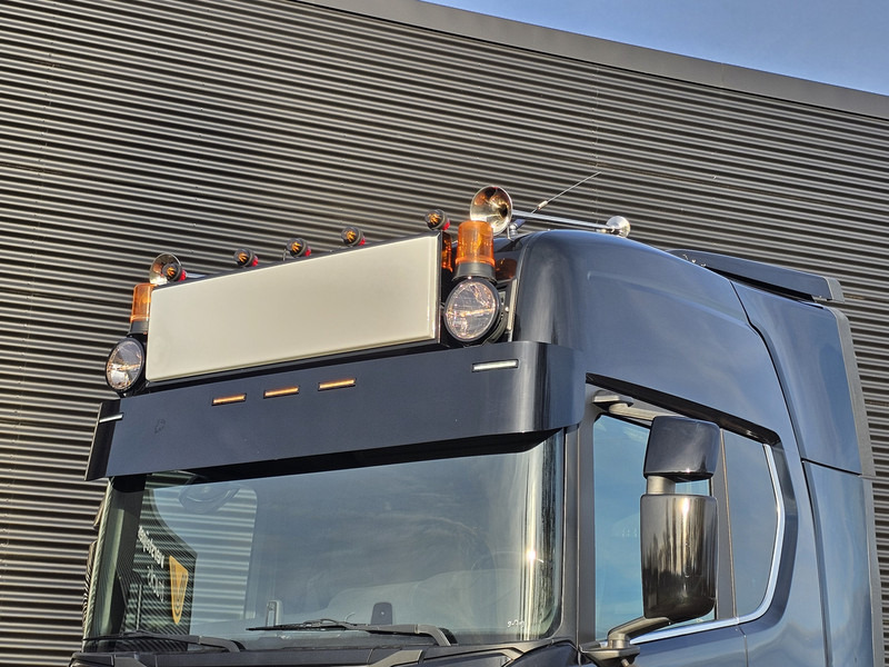 Scania S580 V8 4x2 / HYDRAULIC / RETARDER / FULL AIR - Тягач: фото 2 Scania S580 V8 4x2 / HYDRAULIC / RETARDER / FULL AIR - Тягач: фото 2