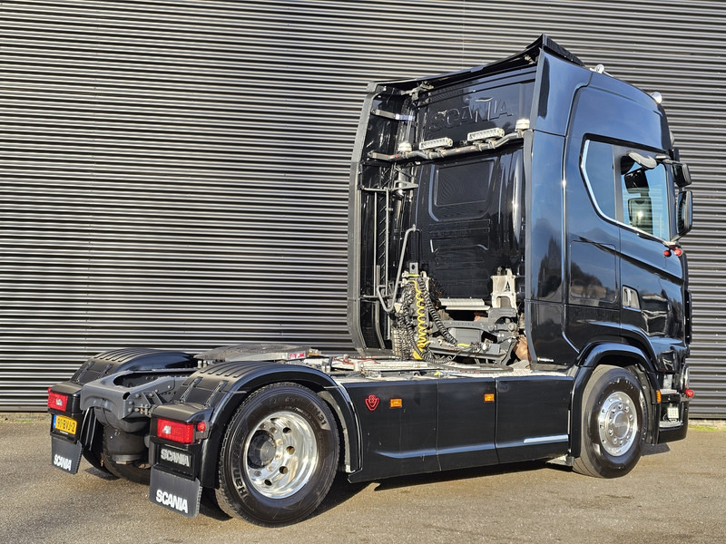 Scania S580 V8 4x2 / HYDRAULIC / RETARDER / FULL AIR - Тягач: фото 5 Scania S580 V8 4x2 / HYDRAULIC / RETARDER / FULL AIR - Тягач: фото 5