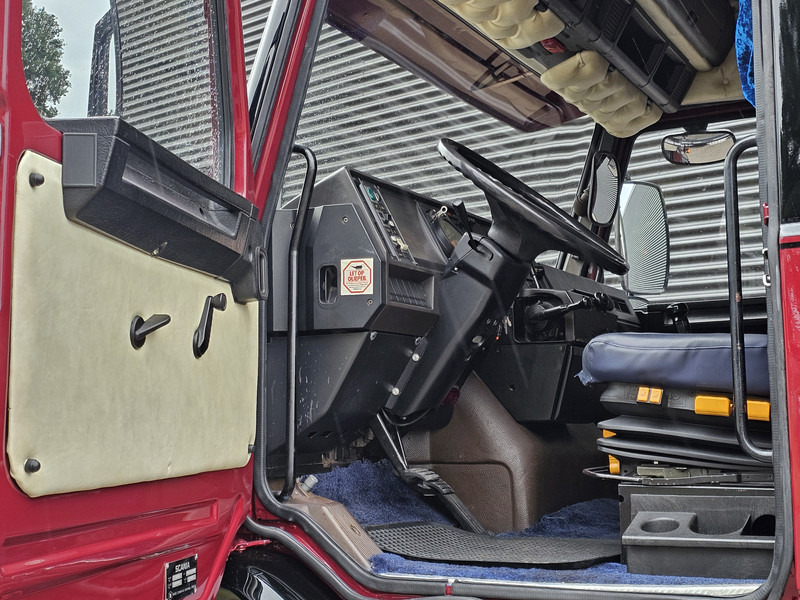 Тягач Scania T142.400 V8 / 6x2 BOOGIE / TORPEDO / HAUBER: фото 16 Тягач Scania T142.400 V8 / 6x2 BOOGIE / TORPEDO / HAUBER: фото 16