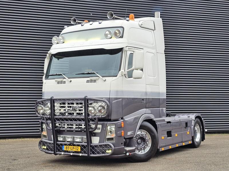 Volvo FH400 4X2 / SHOWTRUCK / SPECIAL / EXHAUST VALVE - Тягач: фото 1 Volvo FH400 4X2 / SHOWTRUCK / SPECIAL / EXHAUST VALVE - Тягач: фото 1