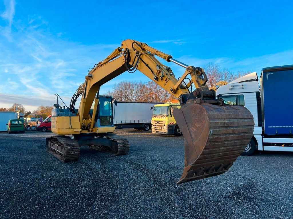 Komatsu PC228USLC 23200 Kg 107 Kw - Гусеничный экскаватор: фото 3 Komatsu PC228USLC 23200 Kg 107 Kw - Гусеничный экскаватор: фото 3