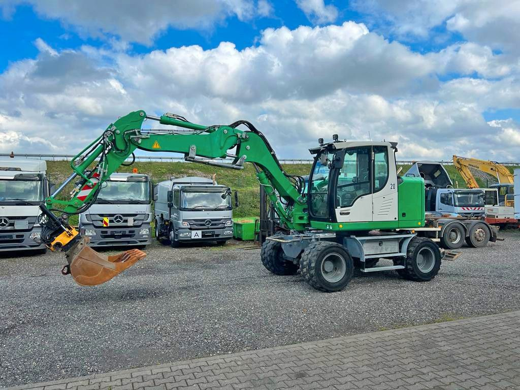 Liebherr A 912 Compact 3X Löffel 3 X Buckets Liebherr A 912 Compact guter Zustand - Колёсный экскаватор: фото 1 Liebherr A 912 Compact 3X Löffel 3 X Buckets Liebherr A 912 Compact guter Zustand - Колёсный экскаватор: фото 1