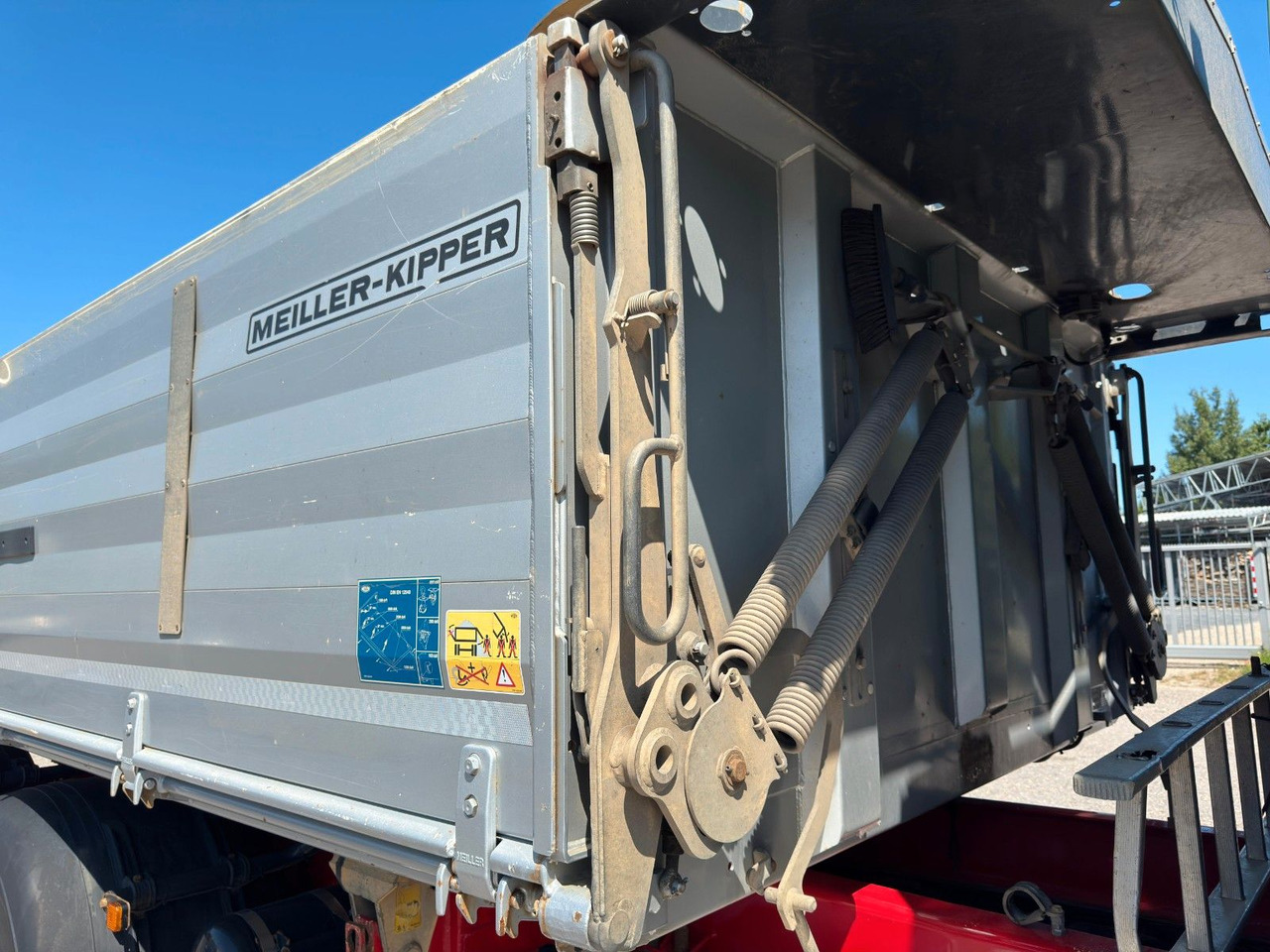 Самосвал MAN 26.460 6x2 Meiller 3. Seitenkipper: фото 7