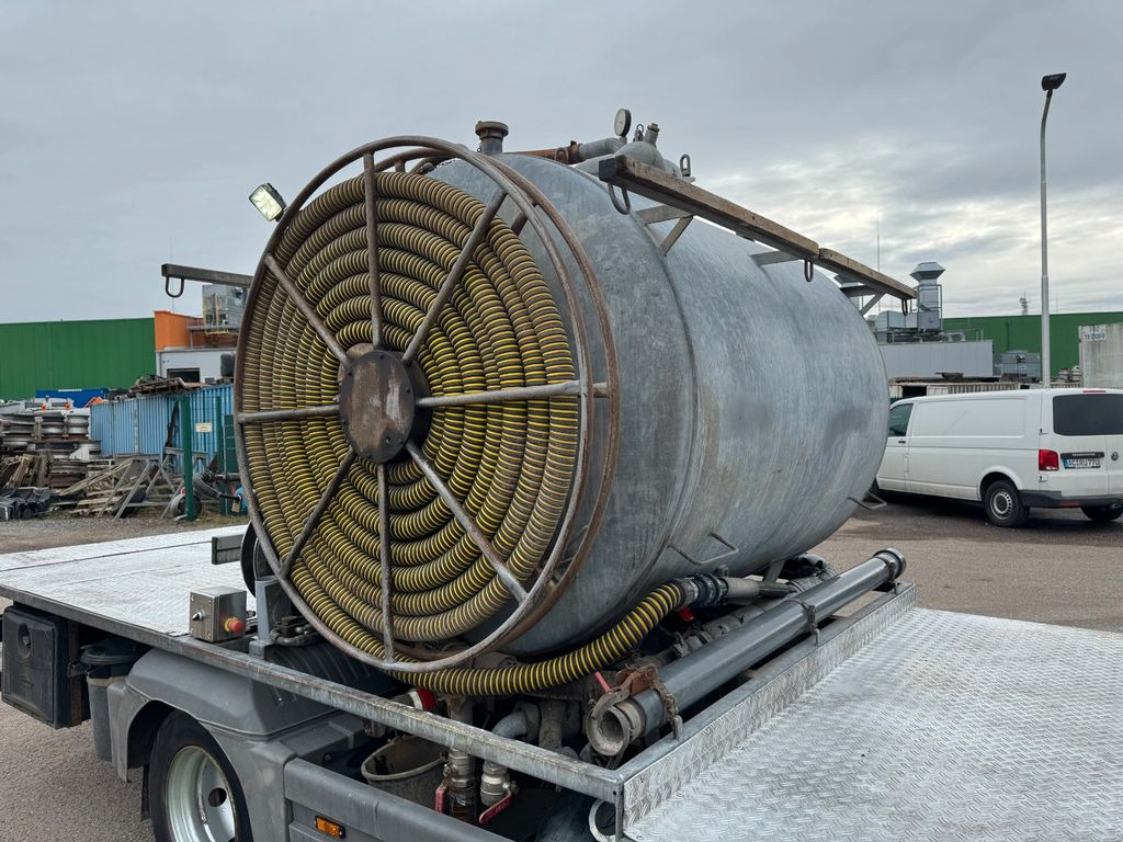 Ассенизатор Mercedes-Benz 818 4X2 ROM Toilettenwagen Mercedes-Benz 818 4X2 ROM Toilettenwagen 6 Plätze: фото 17 Ассенизатор Mercedes-Benz 818 4X2 ROM Toilettenwagen Mercedes-Benz 818 4X2 ROM Toilettenwagen 6 Plätze: фото 17