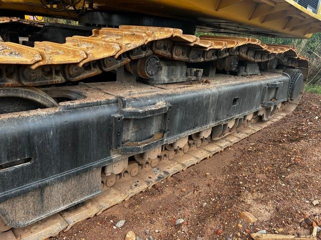 CAT 390DL - Гусеничный экскаватор: фото 4 CAT 390DL - Гусеничный экскаватор: фото 4