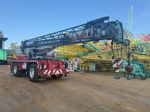 Link-Belt RTC 8030-2 - Короткобазный кран: фото 4 Link-Belt RTC 8030-2 - Короткобазный кран: фото 4