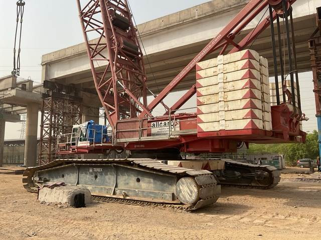 Terex Demag CC2800 - Гусеничный кран: фото 2 Terex Demag CC2800 - Гусеничный кран: фото 2