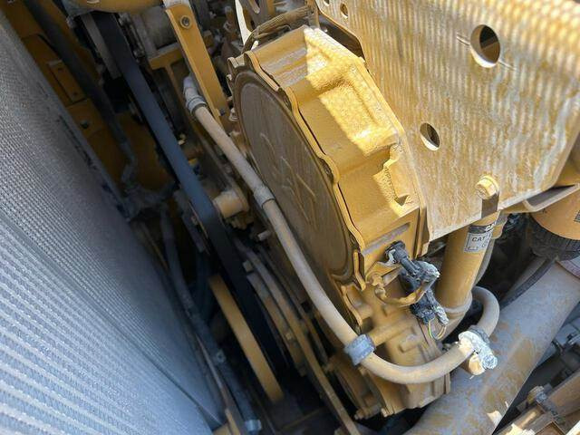 CAT D8 в лизинг CAT D8: фото 9