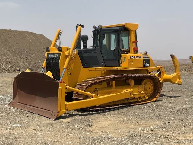 Komatsu D85EX-15 - Бульдозер: фото 1 Komatsu D85EX-15 - Бульдозер: фото 1