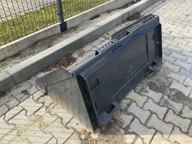 Bobcat - Ковш для погрузчика: фото 2 Bobcat - Ковш для погрузчика: фото 2