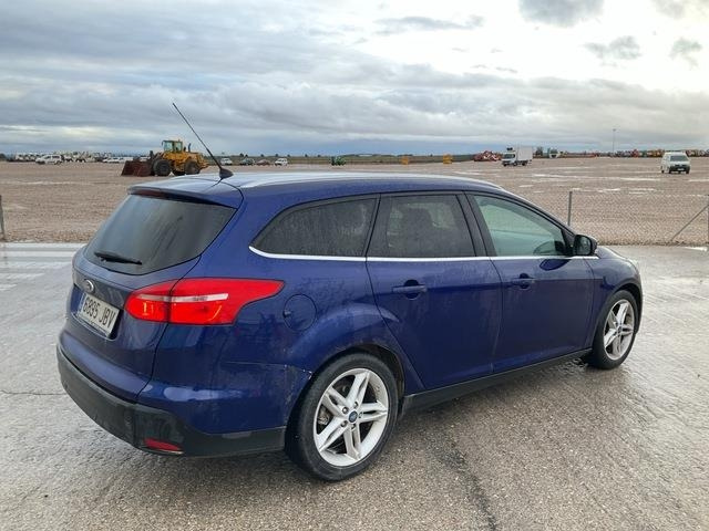 Ford Focus - Легковой автомобиль: фото 3 Ford Focus - Легковой автомобиль: фото 3