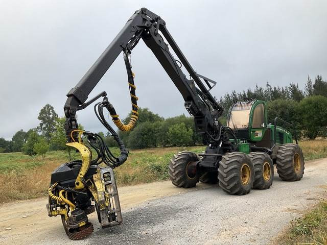 John Deere 1470E - Харвестер: фото 1 John Deere 1470E - Харвестер: фото 1