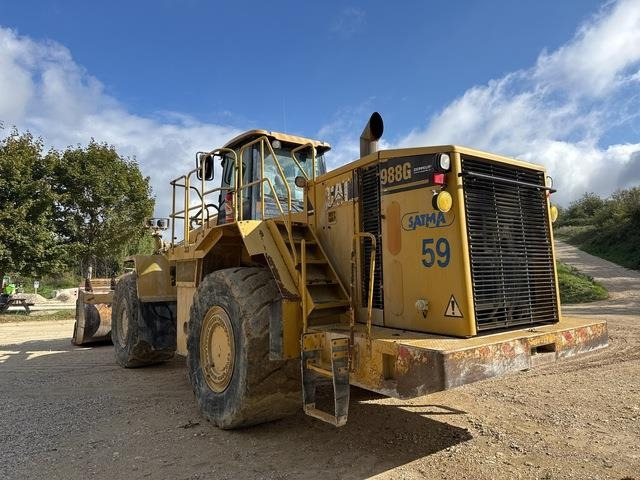 CAT 988G - Колёсный погрузчик: фото 3 CAT 988G - Колёсный погрузчик: фото 3