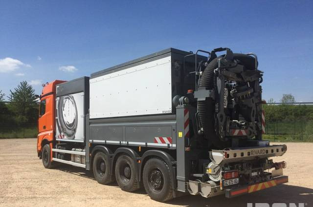 Rivard - Mercedes-Benz EXVAC - Arocs 3253 8x4 - Ассенизатор: фото 4 Rivard - Mercedes-Benz EXVAC - Arocs 3253 8x4 - Ассенизатор: фото 4