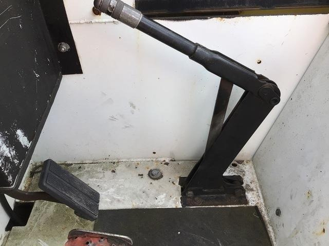 Tug T660-1 - Ленточный погрузчик багажа: фото 5 Tug T660-1 - Ленточный погрузчик багажа: фото 5