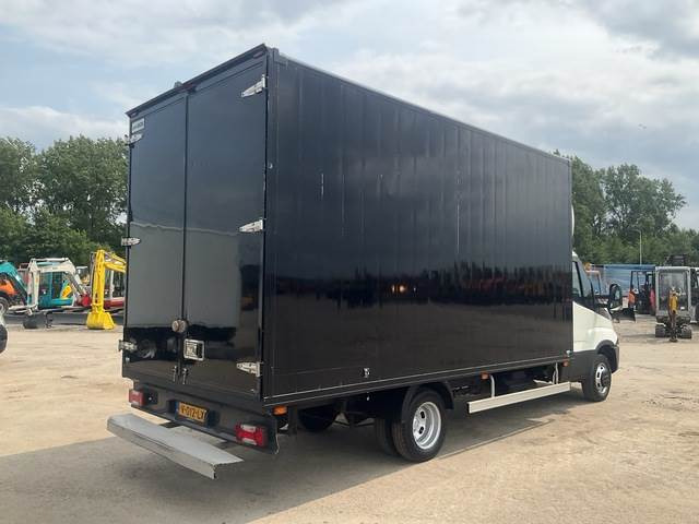 Iveco Daily 35-40C - Цельнометаллический фургон: фото 3 Iveco Daily 35-40C - Цельнометаллический фургон: фото 3