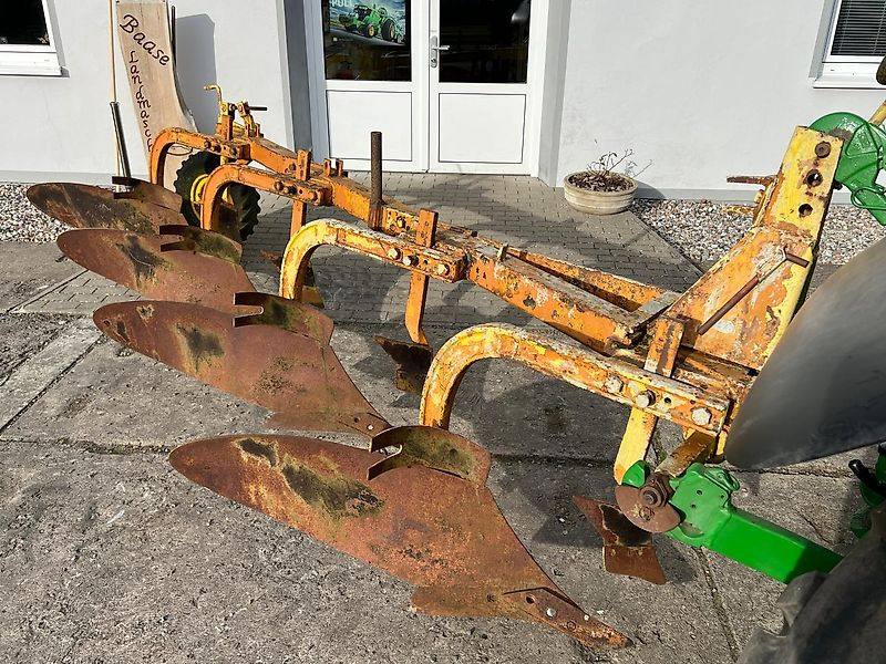 Howard Huard UCF Beetpflug - Плуг: фото 1 Howard Huard UCF Beetpflug - Плуг: фото 1