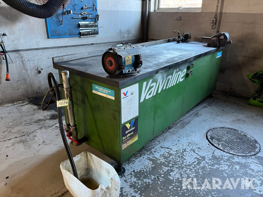 Строительное оборудование Olietank / værkstedsbord Roug 1500 Liter: фото 1