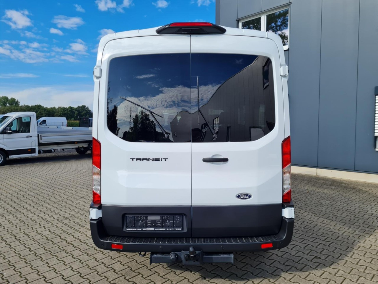 Ford Transit 350 Kombi TDCi L3 AG Trend 9 Sitze AHK KAMERA - Микроавтобус, Пассажирский фургон: фото 5 Ford Transit 350 Kombi TDCi L3 AG Trend 9 Sitze AHK KAMERA - Микроавтобус, Пассажирский фургон: фото 5