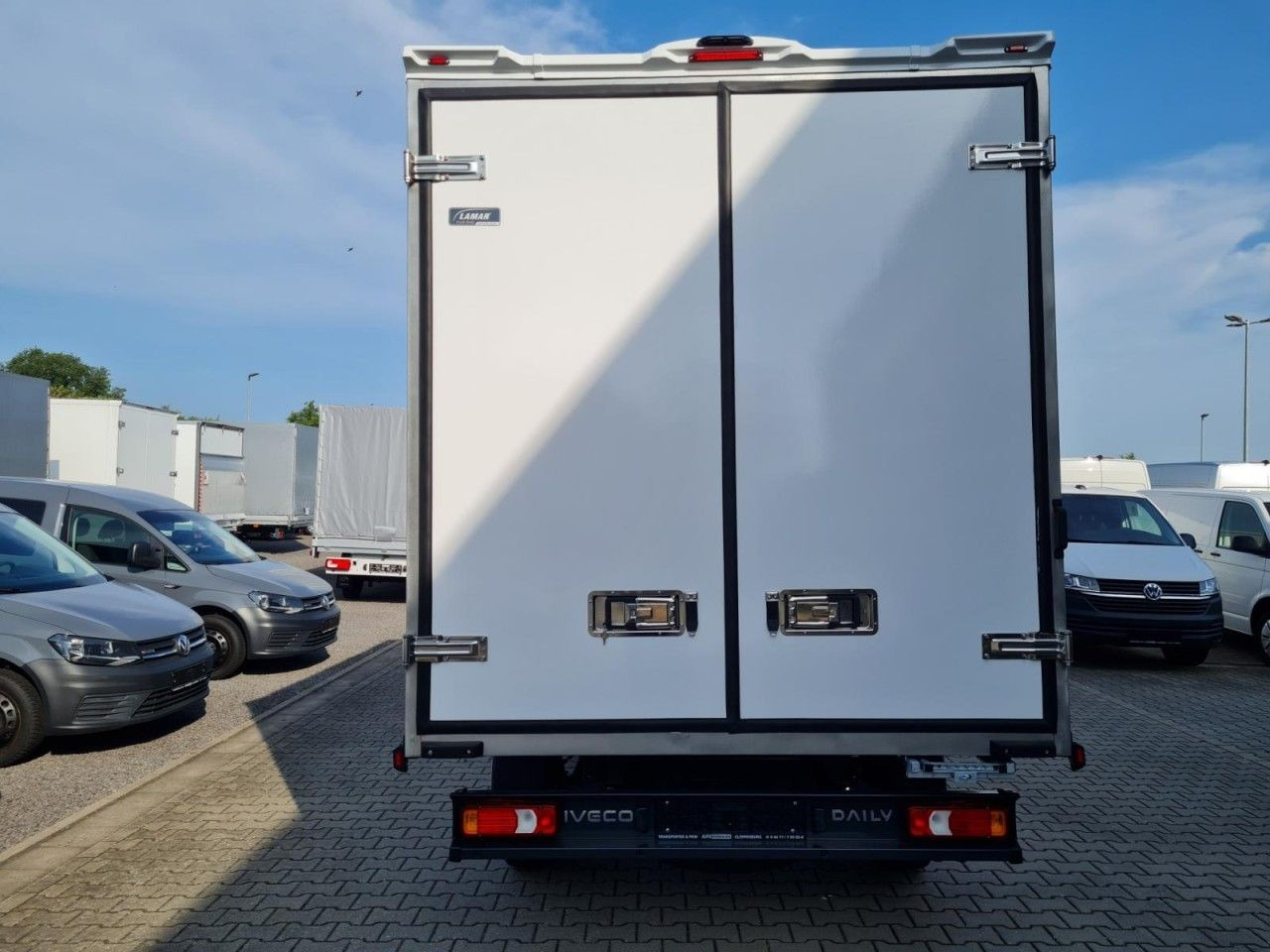 Iveco 35S 18 3.0 Koffer Hi Matic LM KLIMA KAMERA Navig - Малотоннажный фургон: фото 5 Iveco 35S 18 3.0 Koffer Hi Matic LM KLIMA KAMERA Navig - Малотоннажный фургон: фото 5