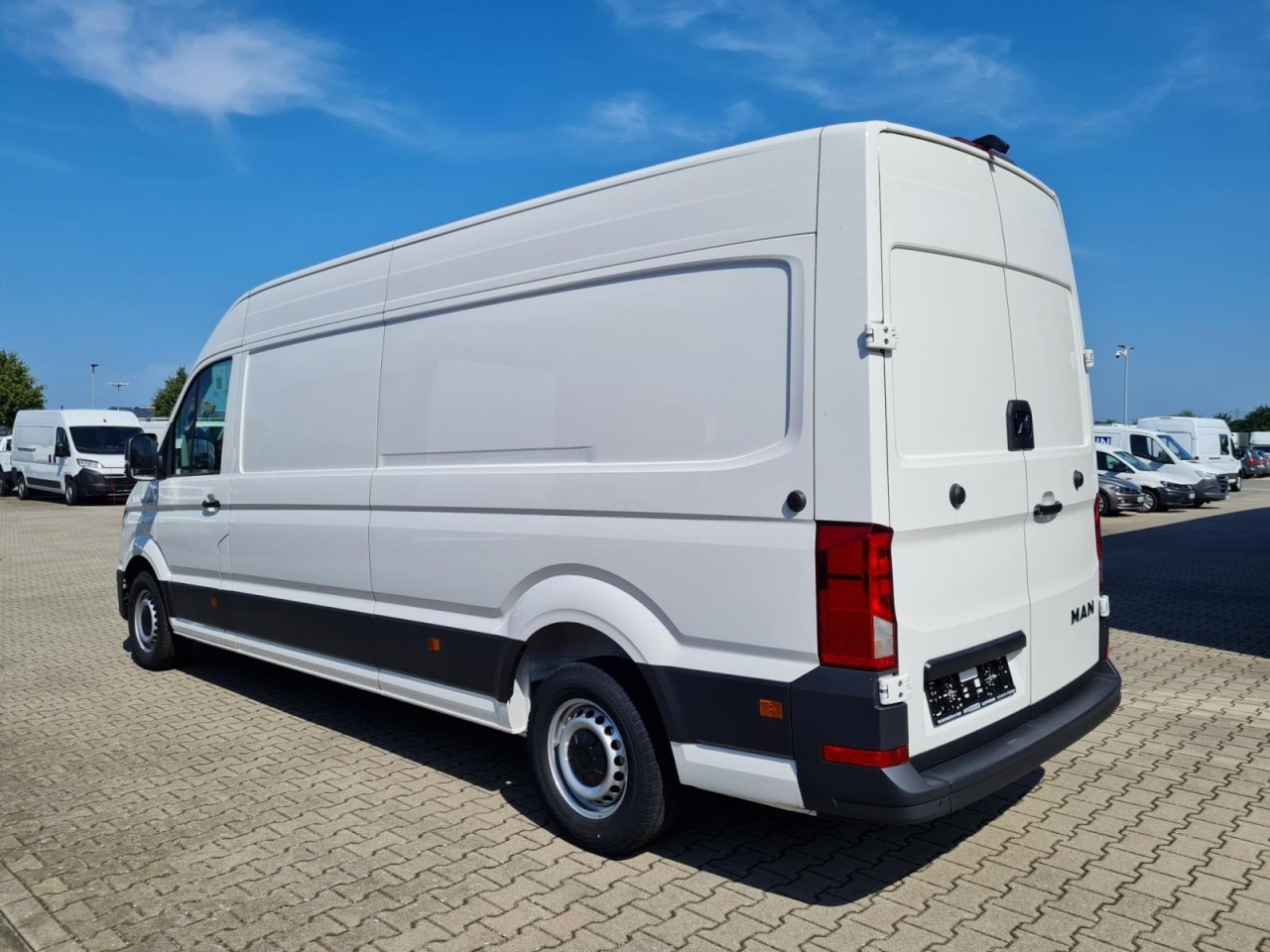 Цельнометаллический фургон Man TGE 3.140 Kasten lang L4H3 KAMERA LED HOLZLADEBODEN: фото 6 Цельнометаллический фургон Man TGE 3.140 Kasten lang L4H3 KAMERA LED HOLZLADEBODEN: фото 6