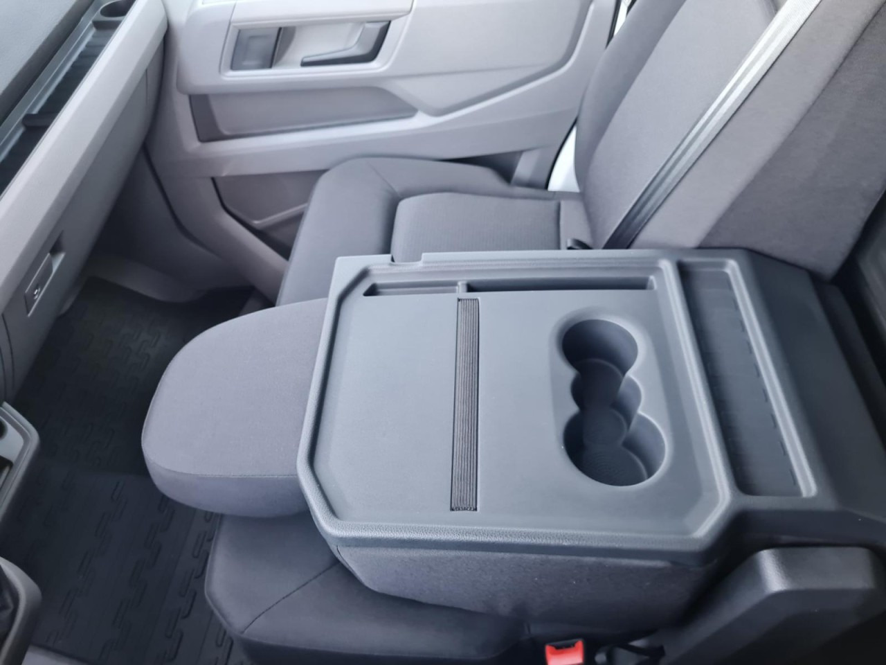 Цельнометаллический фургон Man TGE 3.140 Kasten lang L4H3 KAMERA LED HOLZLADEBODEN: фото 15 Цельнометаллический фургон Man TGE 3.140 Kasten lang L4H3 KAMERA LED HOLZLADEBODEN: фото 15