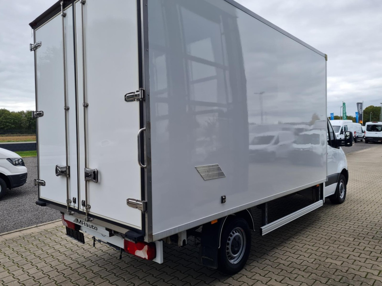 Mercedes-Benz Sprinter 315 CDI Koffer RWD KLIMA TEMPOMAT - Малотоннажный фургон: фото 4 Mercedes-Benz Sprinter 315 CDI Koffer RWD KLIMA TEMPOMAT - Малотоннажный фургон: фото 4