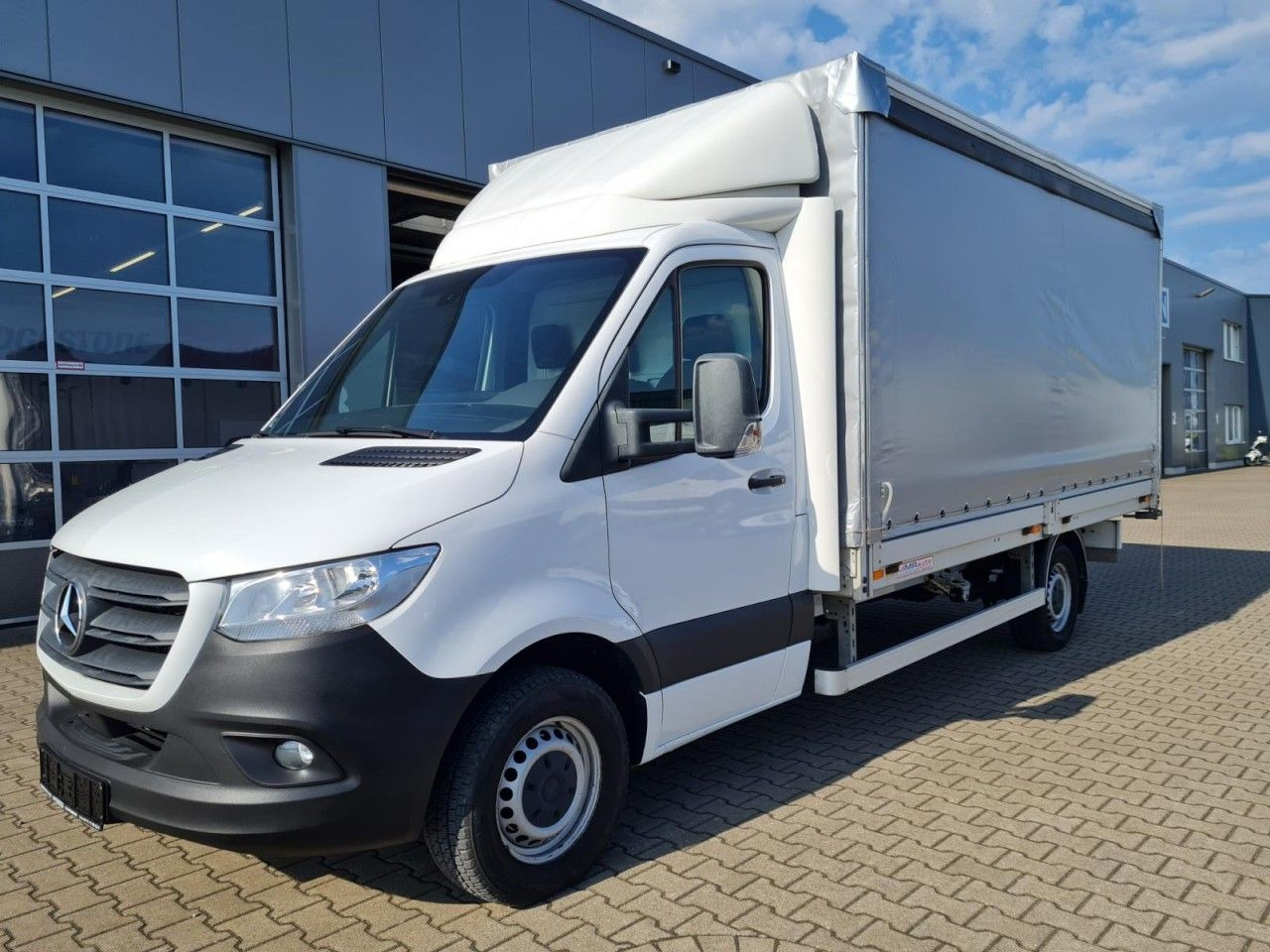 Mercedes-Benz Sprinter 316 CDI Pritsche Schiebe Plane RWD - Тентованный фургон: фото 2 Mercedes-Benz Sprinter 316 CDI Pritsche Schiebe Plane RWD - Тентованный фургон: фото 2