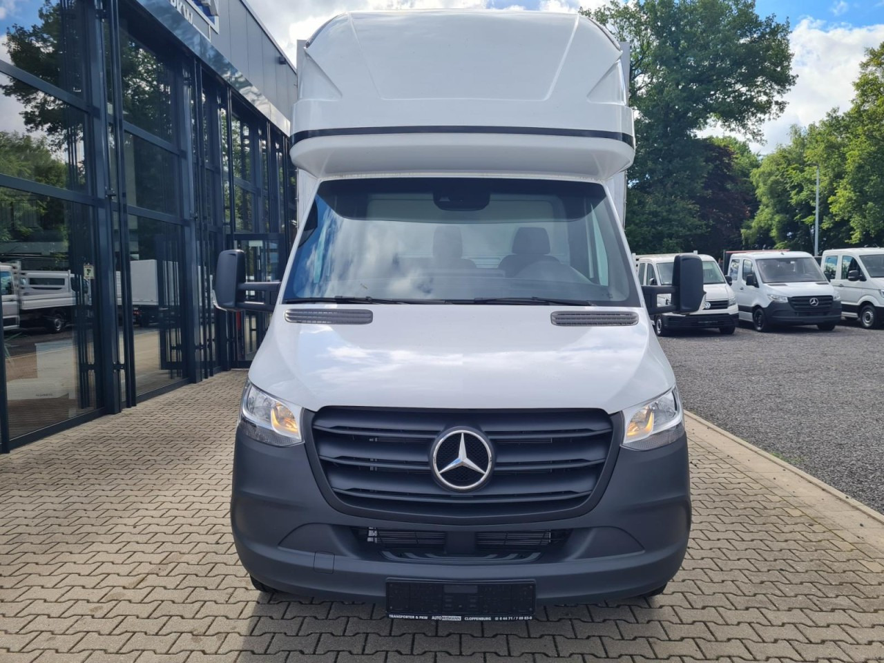 Mercedes-Benz Sprinter 317 Pritsche Plane Schlafkab RWD 10 Pal - Тентованный фургон: фото 2 Mercedes-Benz Sprinter 317 Pritsche Plane Schlafkab RWD 10 Pal - Тентованный фургон: фото 2