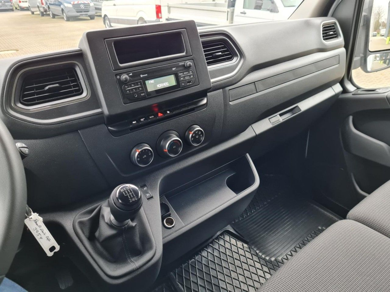 Малотоннажный фургон Renault Master 3,5t Koffer dCi 165 mit 10 Pal. Plätze: фото 11