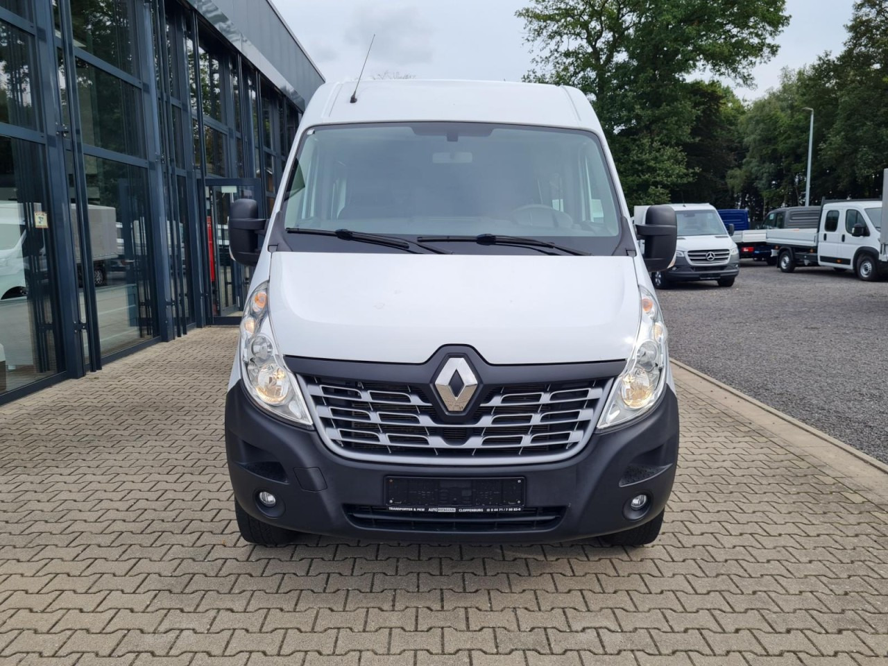 Renault Master 35 Kasten LR Doka 6-Sitze 4x4 Allrad AHK KLIMA PDC - Цельнометаллический фургон, Грузопассажирский фургон: фото 2 Renault Master 35 Kasten LR Doka 6-Sitze 4x4 Allrad AHK KLIMA PDC - Цельнометаллический фургон, Грузопассажирский фургон: фото 2