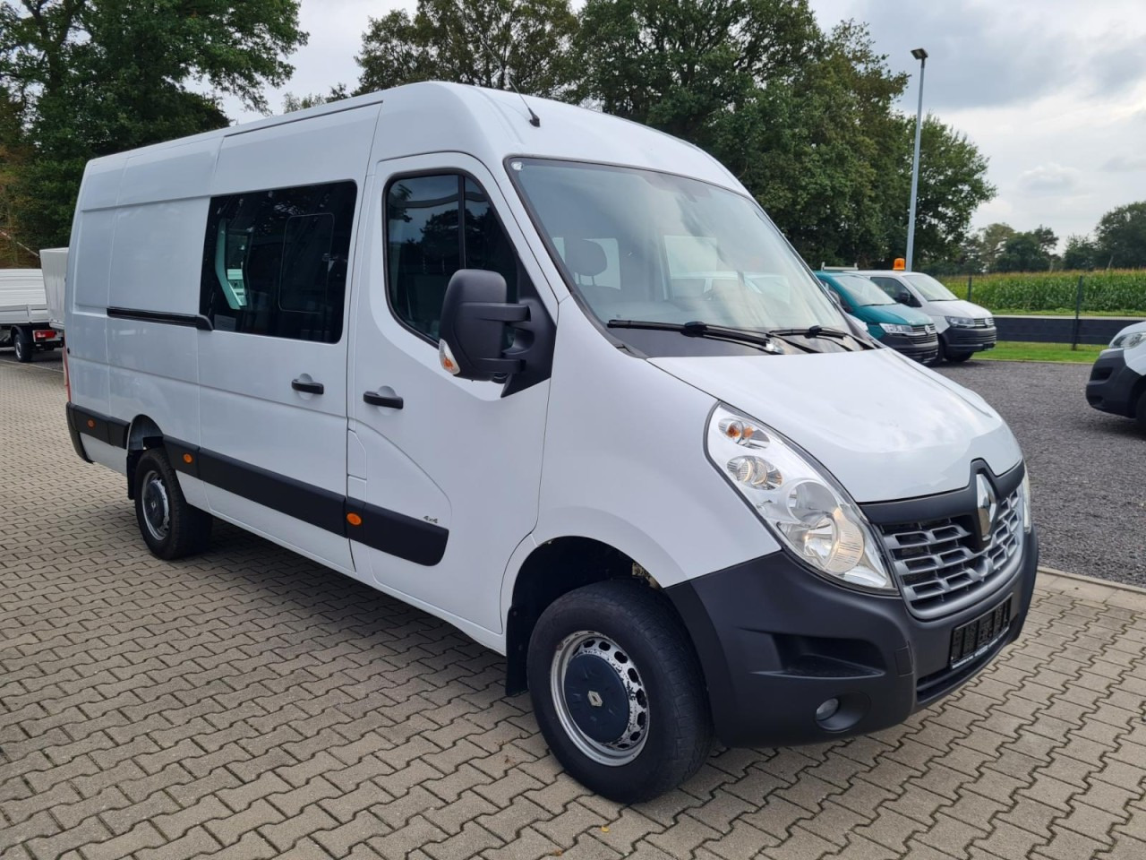 Renault Master 35 Kasten LR Doka 6-Sitze 4x4 Allrad AHK KLIMA PDC - Цельнометаллический фургон, Грузопассажирский фургон: фото 3 Renault Master 35 Kasten LR Doka 6-Sitze 4x4 Allrad AHK KLIMA PDC - Цельнометаллический фургон, Грузопассажирский фургон: фото 3