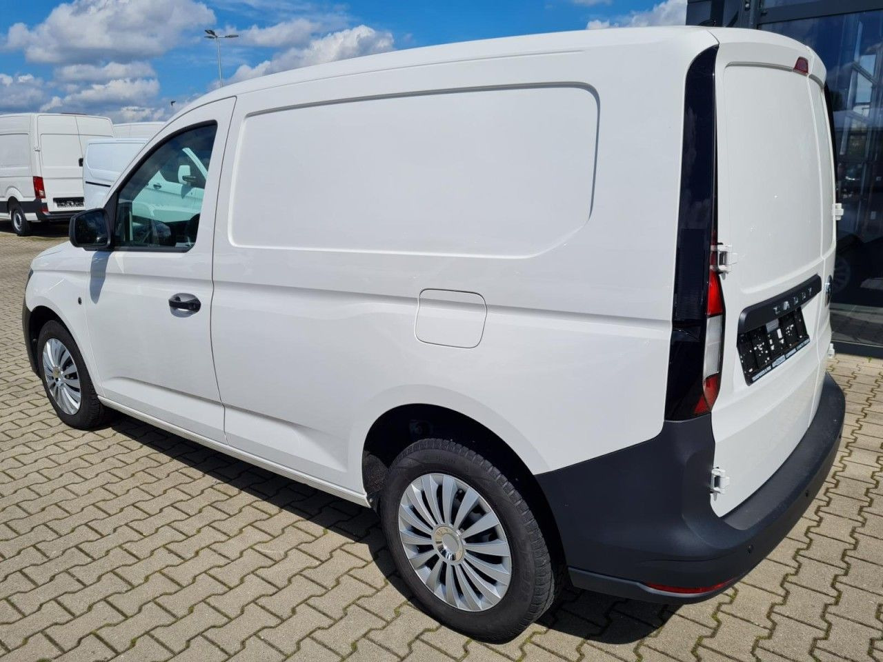 Volkswagen Caddy Kasten Cargo 2.0 TDI KLIMA KOMFORT PDC - Легковой фургон: фото 5 Volkswagen Caddy Kasten Cargo 2.0 TDI KLIMA KOMFORT PDC - Легковой фургон: фото 5