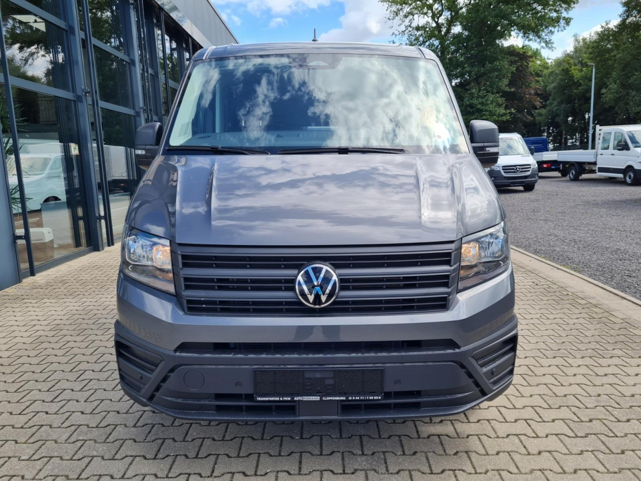 Volkswagen Crafter 35 DOKA 7-Sitze Maxi L4 KLIMA TEMPOMAT - Малотоннажный бортовой грузовик, Грузопассажирский фургон: фото 2 Volkswagen Crafter 35 DOKA 7-Sitze Maxi L4 KLIMA TEMPOMAT - Малотоннажный бортовой грузовик, Грузопассажирский фургон: фото 2