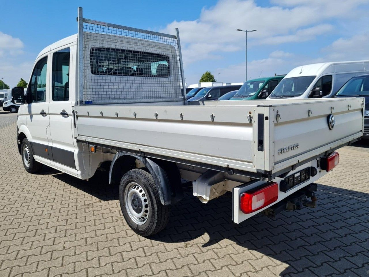 Volkswagen Crafter 35 Doka MR 7-Sitze AHK KLIMA KOMFORT - Малотоннажный бортовой грузовик: фото 4 Volkswagen Crafter 35 Doka MR 7-Sitze AHK KLIMA KOMFORT - Малотоннажный бортовой грузовик: фото 4