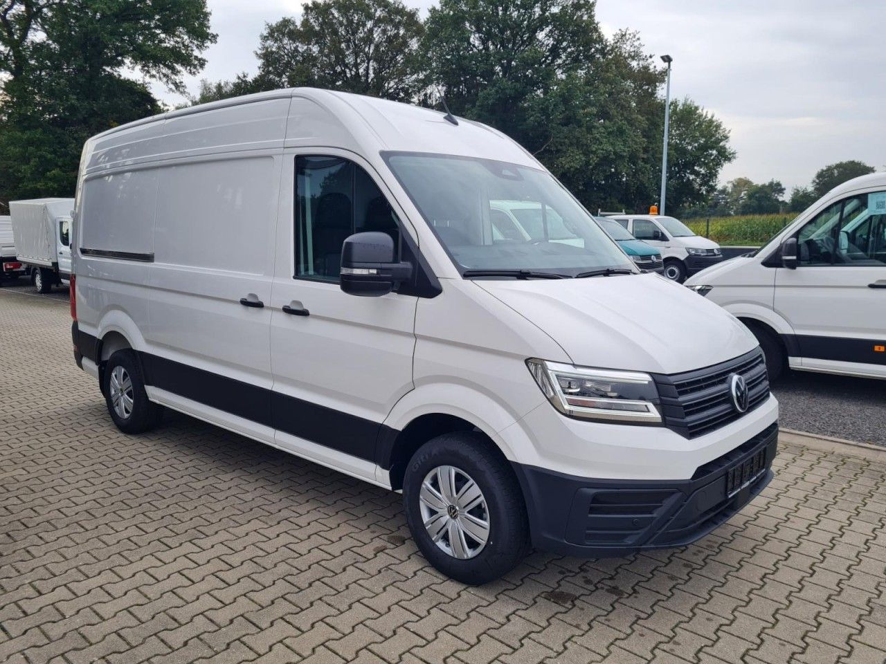 Volkswagen Crafter 35 Kasten TDI MR AHK ERGO LED TEMPOMAT - Цельнометаллический фургон: фото 3 Volkswagen Crafter 35 Kasten TDI MR AHK ERGO LED TEMPOMAT - Цельнометаллический фургон: фото 3
