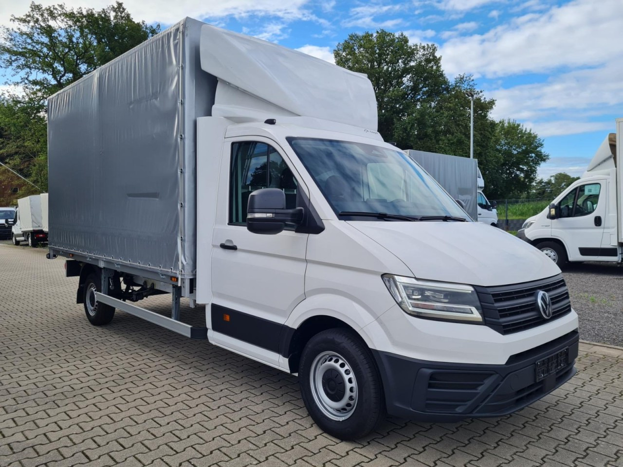 Volkswagen Crafter 35 TDI Pritsche Schiebe Plane ERGO LED TEMPOMAT - Тентованный фургон: фото 3 Volkswagen Crafter 35 TDI Pritsche Schiebe Plane ERGO LED TEMPOMAT - Тентованный фургон: фото 3