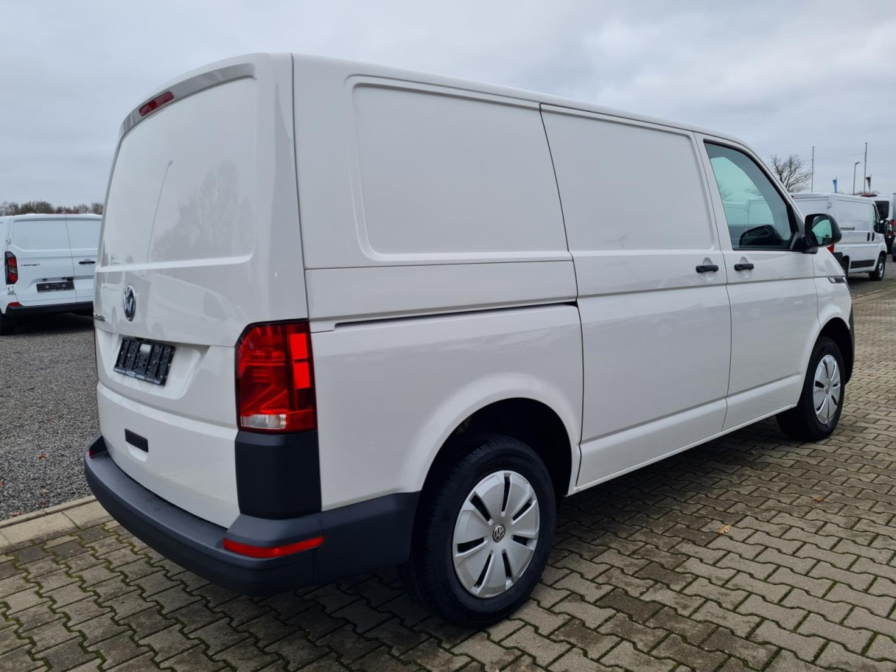 Volkswagen T6.1 Kasten KR Heckklappe KAMERA KLIMA ALLWETTER - Легковой фургон: фото 4 Volkswagen T6.1 Kasten KR Heckklappe KAMERA KLIMA ALLWETTER - Легковой фургон: фото 4